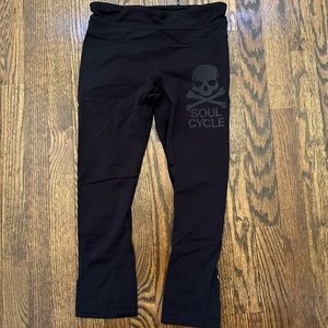 Lululemon black workout leggings